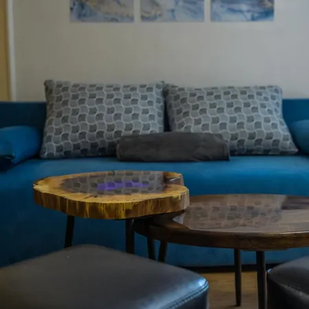 Apartamento Comfy & Chic , Swu , Free Parking *