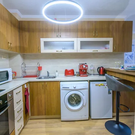 Comfy & Chic , Swu , Free Parking *